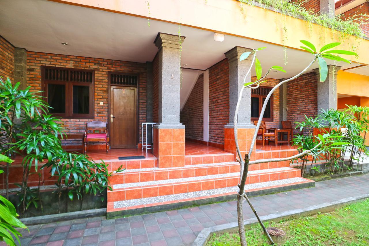 Kedin'S Inn Seminyak Exterior foto